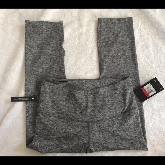Nike Sculpt Capri leggings - Picture 3 of 4